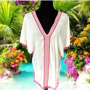 💖 Bindya New York White Pink Pom Pom Cover Up 💖